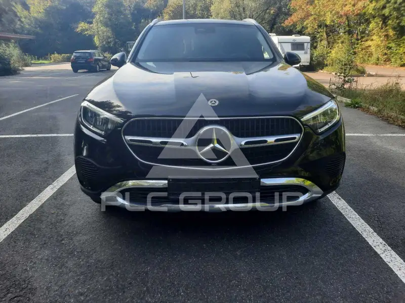 2023 Mercedes Benz GLC 220
