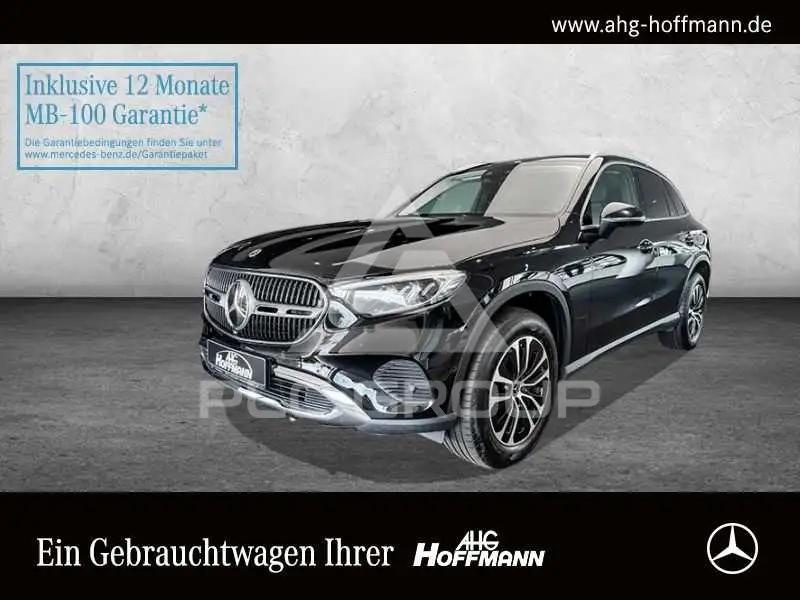 2023 Mercedes Benz GLC 220
