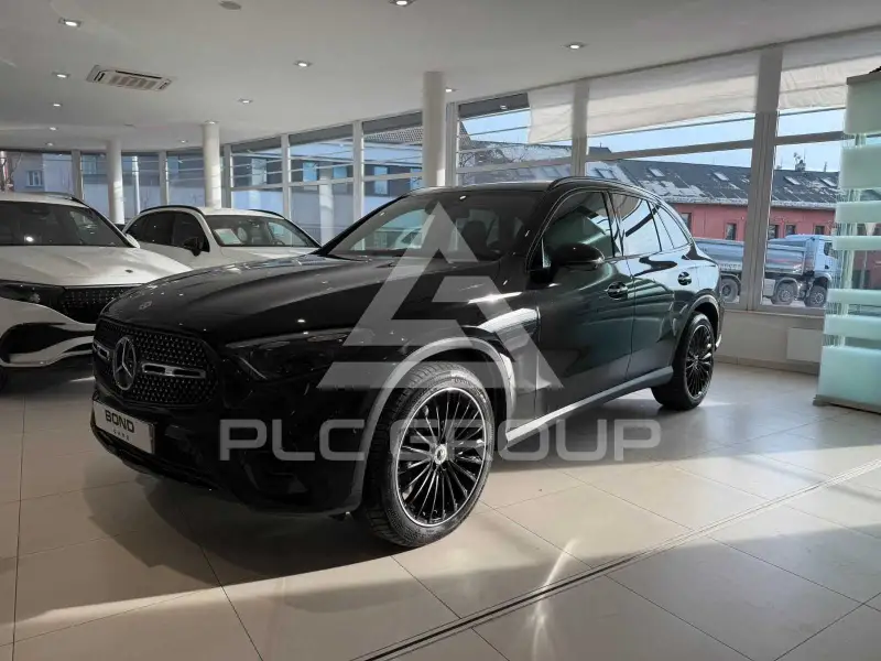 2023 Mercedes Benz GLC 220