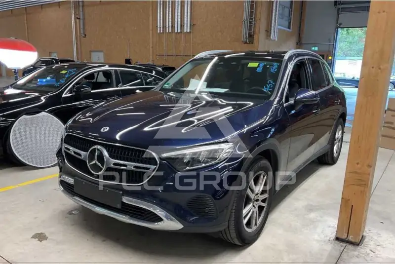 2023 Mercedes Benz GLC 220