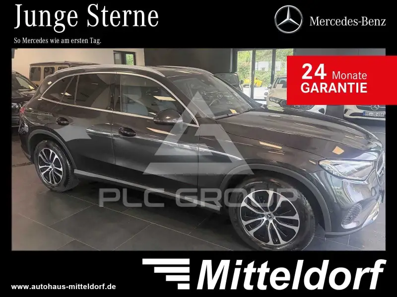 2023 Mercedes Benz GLC 220