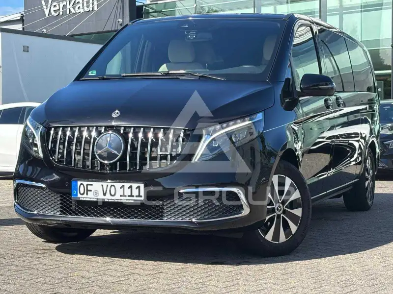2023 Mercedes Benz V 300