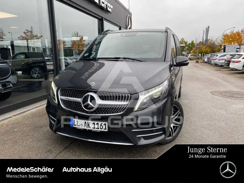 2023 Mercedes Benz V 300