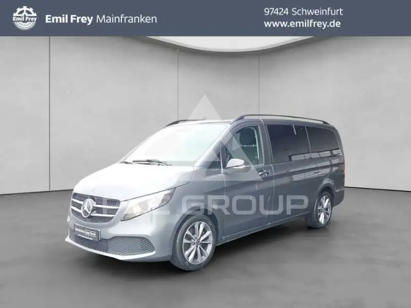 2023 Mercedes Benz V 300