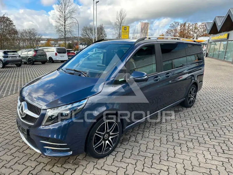 2023 Mercedes Benz V 300