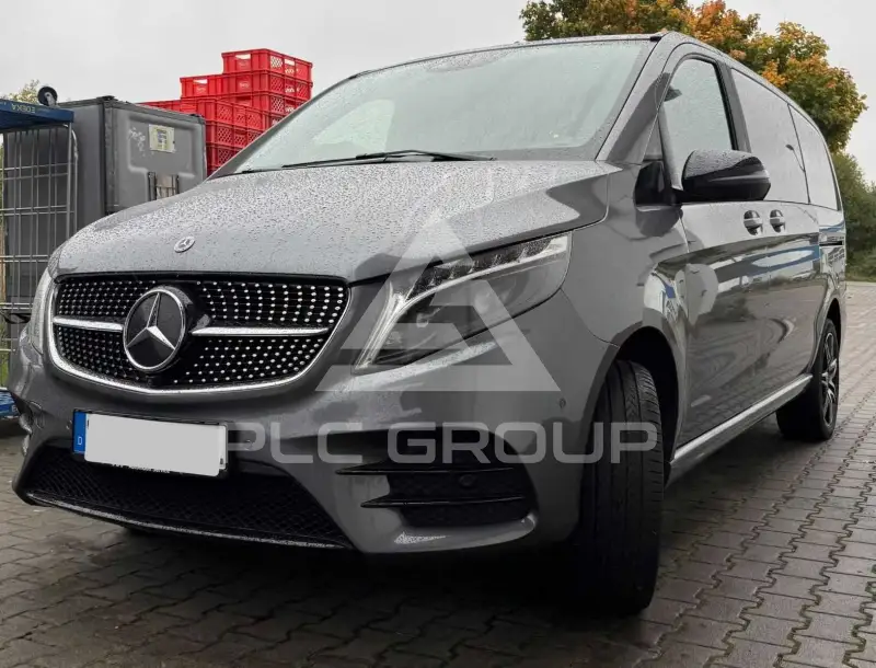 2023 Mercedes Benz V 300