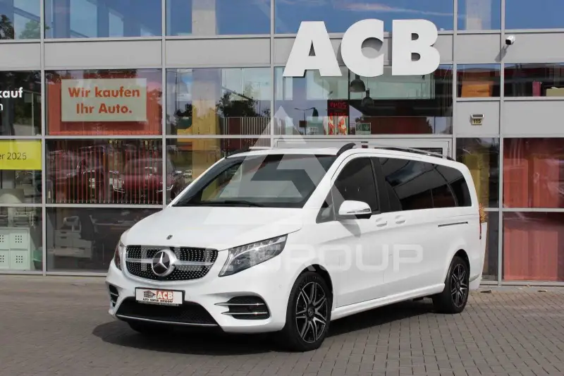 2023 Mercedes Benz V 300