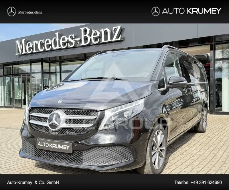 2023 Mercedes Benz V 300