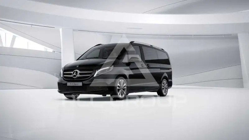 2023 Mercedes Benz V 300