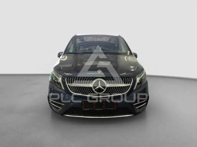 2023 Mercedes Benz V 300