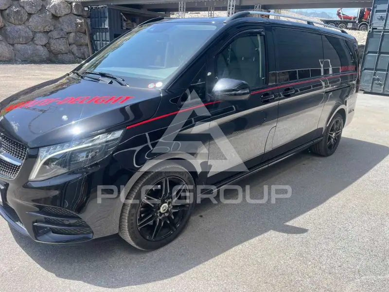 2023 Mercedes Benz V 300