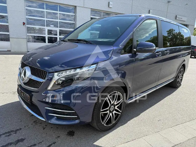 2023 Mercedes Benz V 300