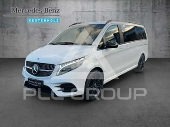 2023 Mercedes Benz V 300