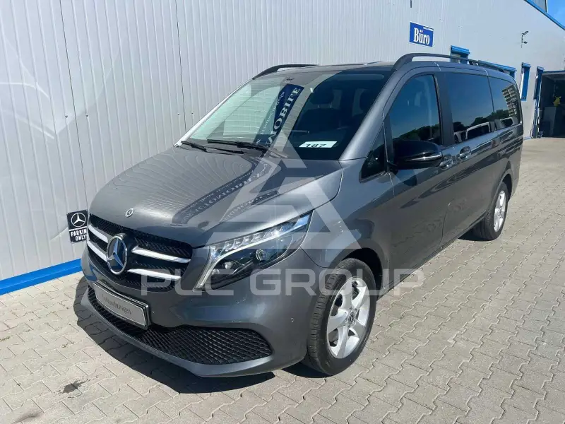 2023 Mercedes Benz V 300