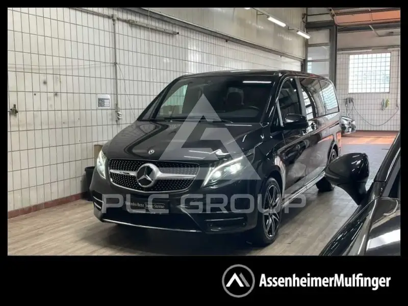 2023 Mercedes Benz V 300
