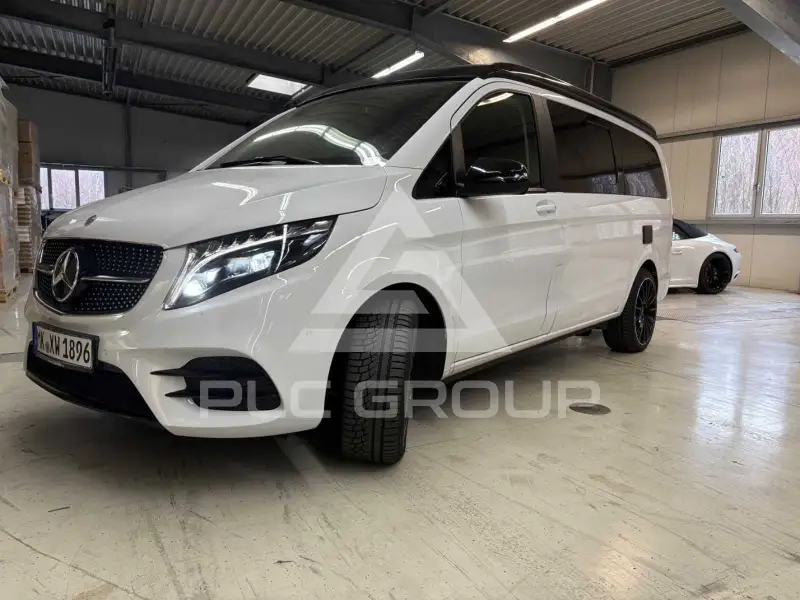 2023 Mercedes Benz V 300