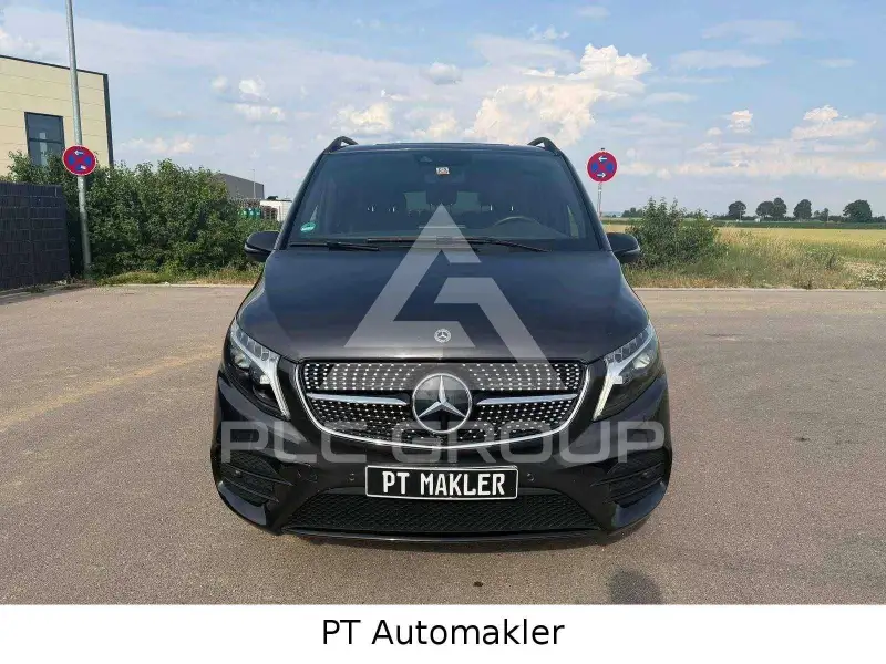 2023 Mercedes Benz V 300