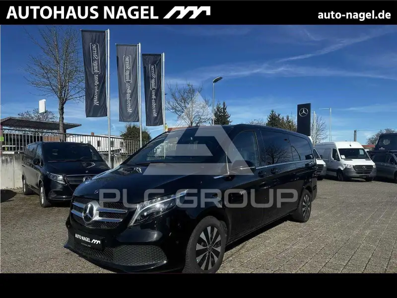 2023 Mercedes Benz V 300