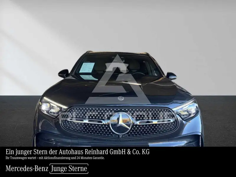 2023 Mercedes Benz GLC 400