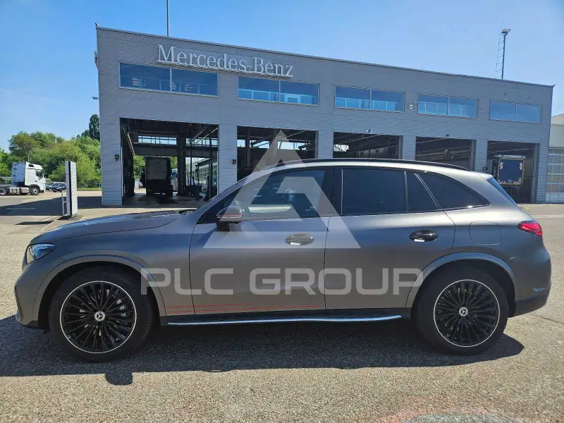 2023 Mercedes Benz GLC 400