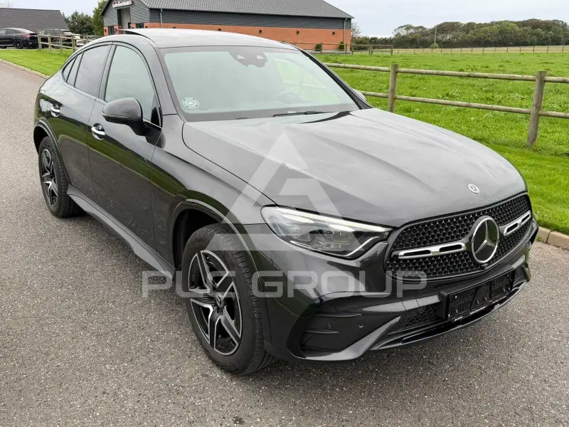 2023 Mercedes Benz GLC 400