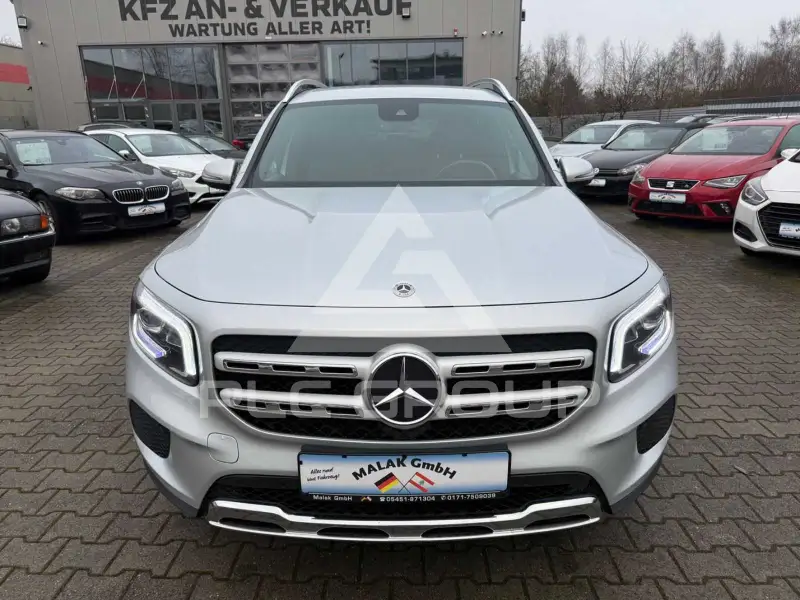 2023 Mercedes Benz GLB 180