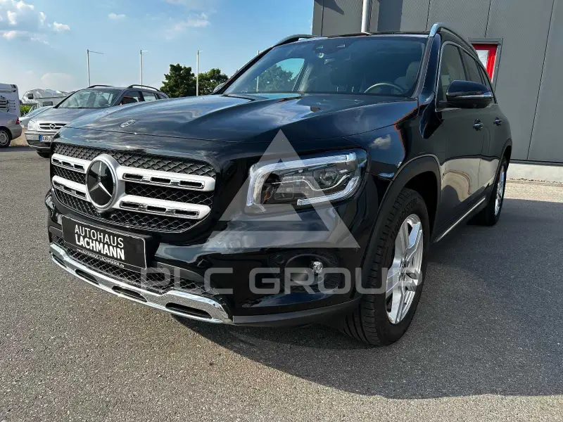 2023 Mercedes Benz GLB 220
