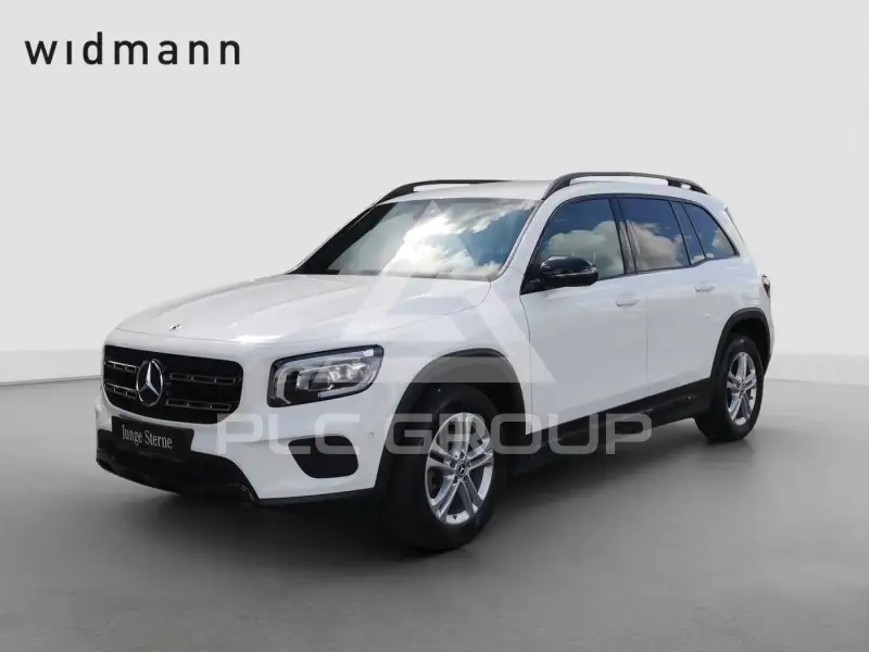 2023 Mercedes Benz GLB 220