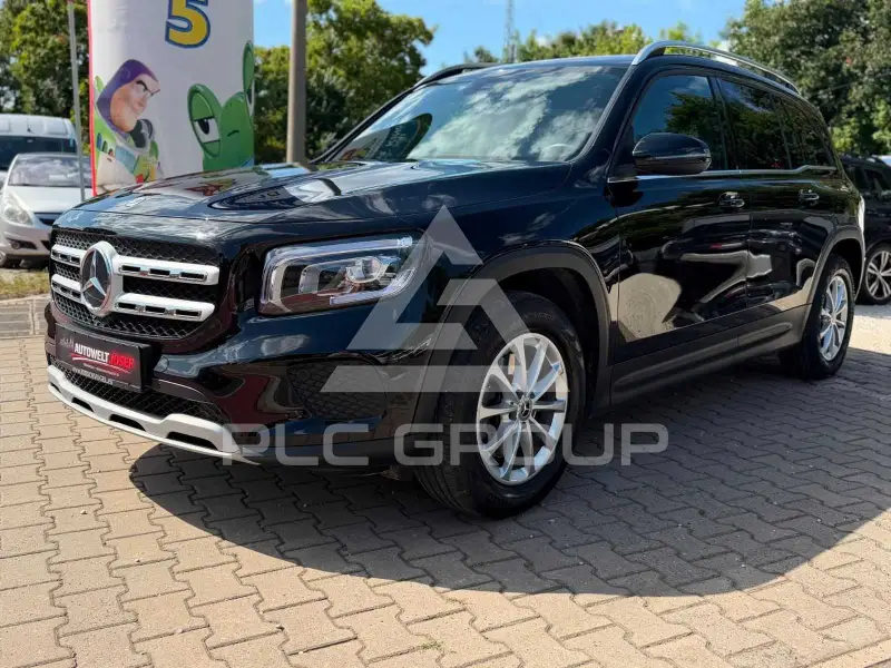 2023 Mercedes Benz GLB 220