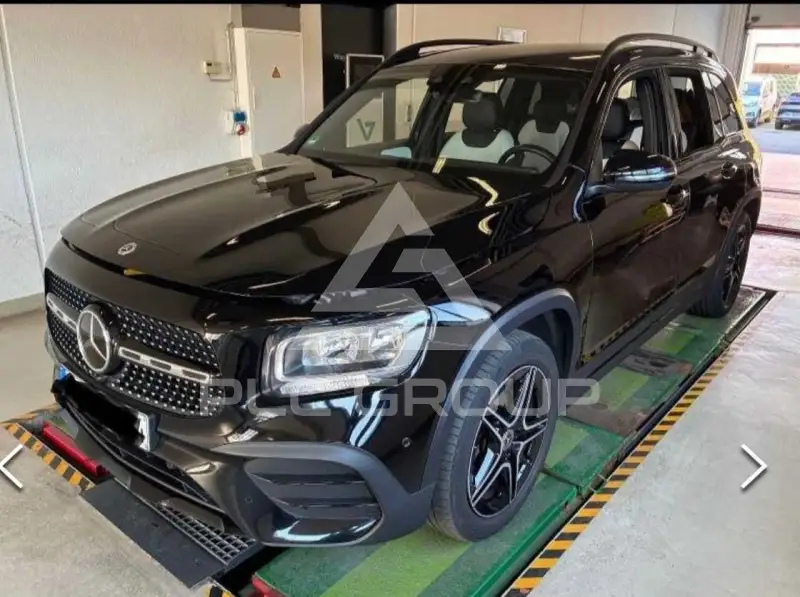 2023 Mercedes Benz GLB 220