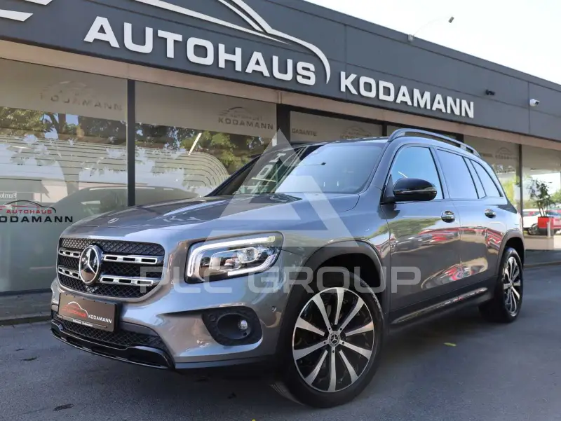 2023 Mercedes Benz GLB 220