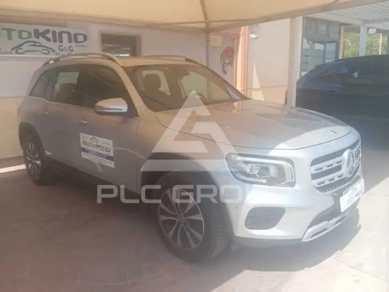 2023 Mercedes Benz GLB 220