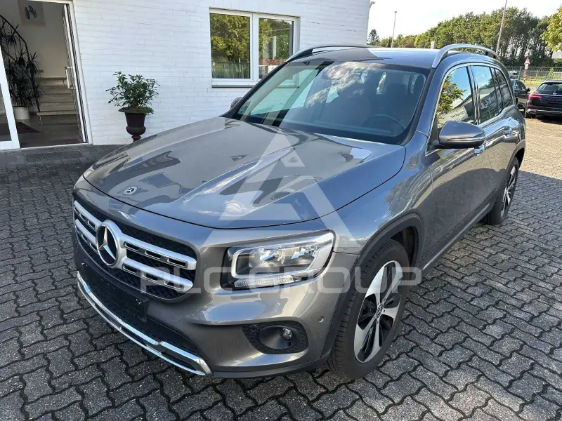 2023 Mercedes Benz GLB 220