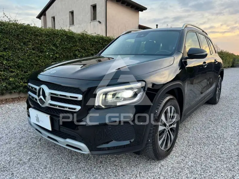 2023 Mercedes Benz GLB 220
