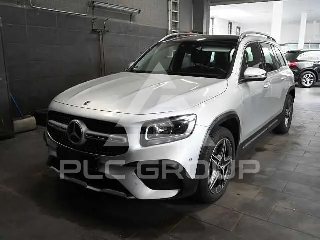 2023 Mercedes Benz GLB 220