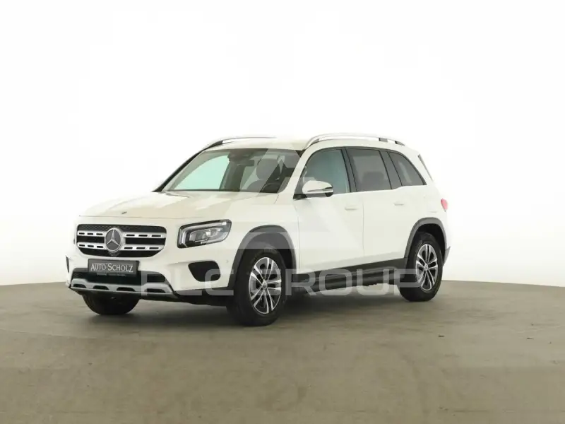 2023 Mercedes Benz GLB 220