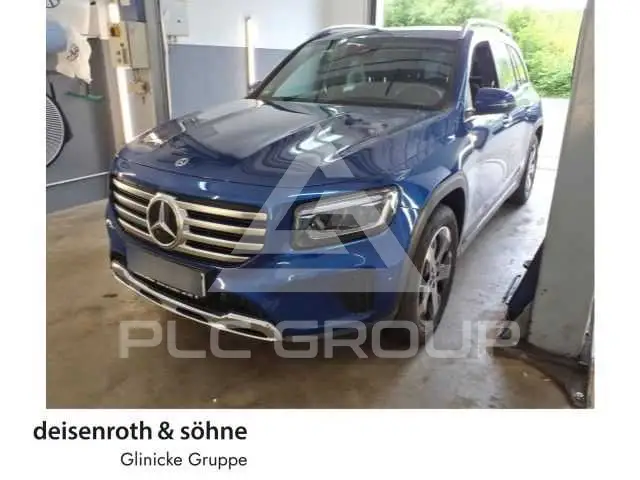2023 Mercedes Benz GLB 220