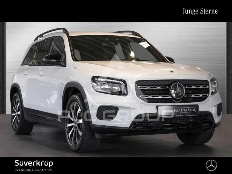 2023 Mercedes Benz GLB 220