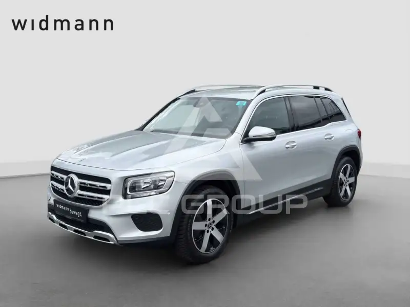 2023 Mercedes Benz GLB 220