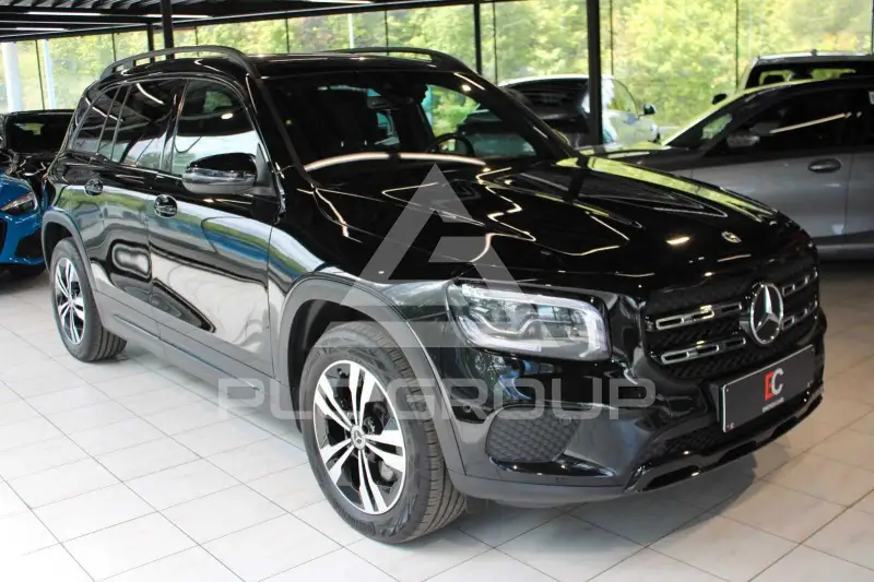 2023 Mercedes Benz GLB 220