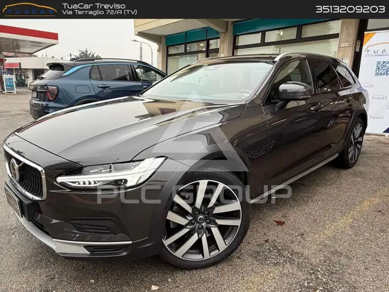 2023 Volvo V90