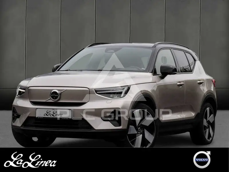 2023 Volvo XC40