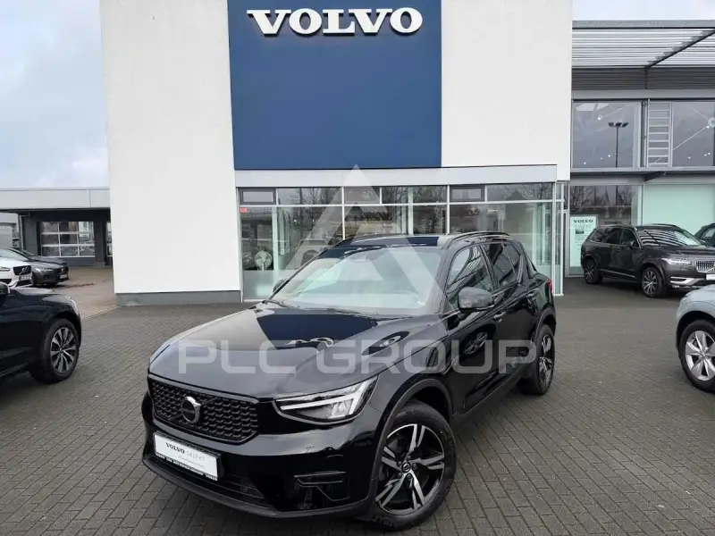 2023 Volvo XC40
