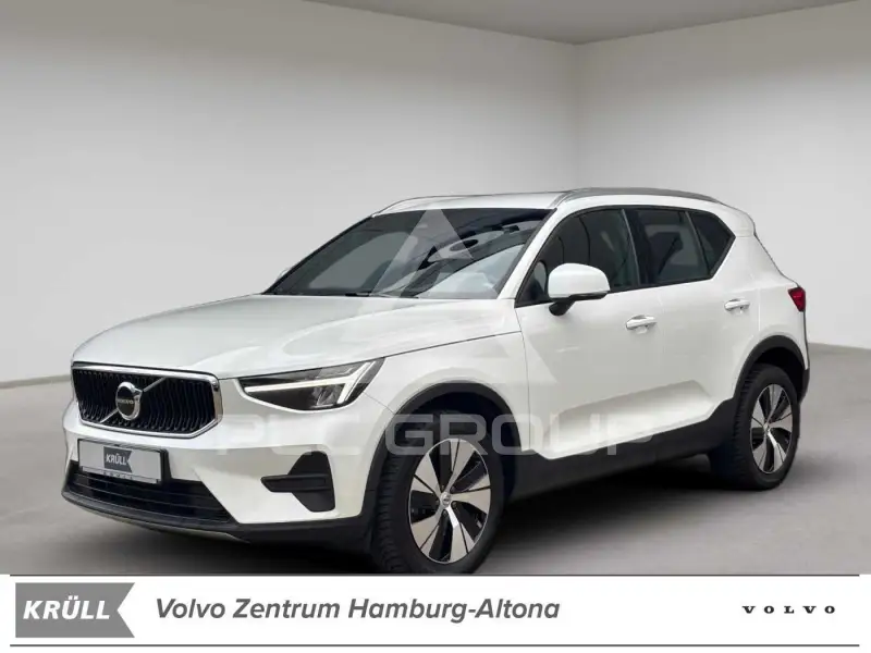2023 Volvo XC40