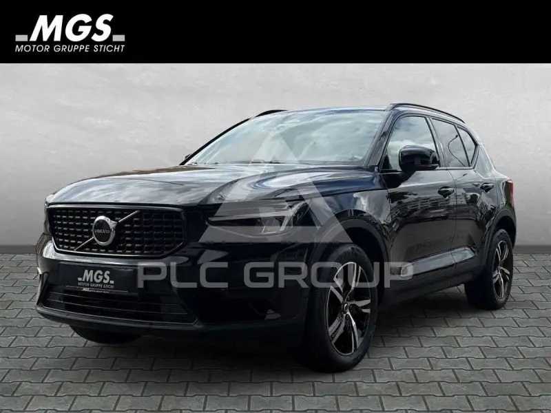 2022 Volvo XC40