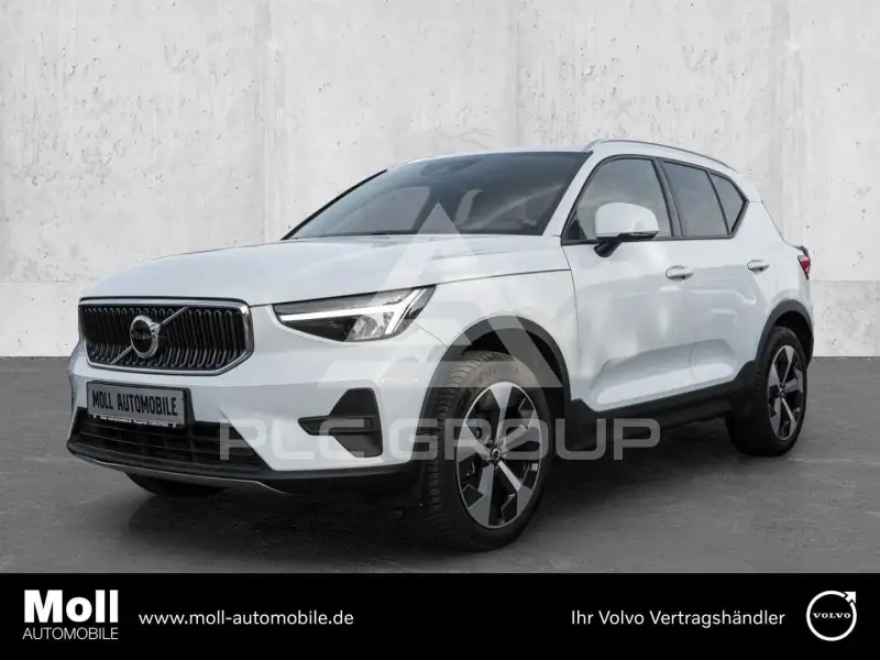 2023 Volvo XC40