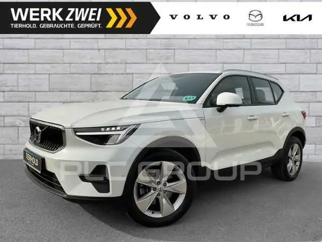 2023 Volvo XC40