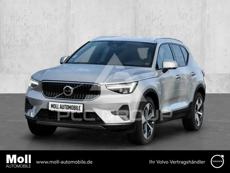 2023 Volvo XC40