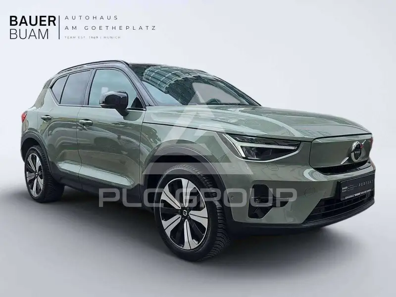 2023 Volvo XC40