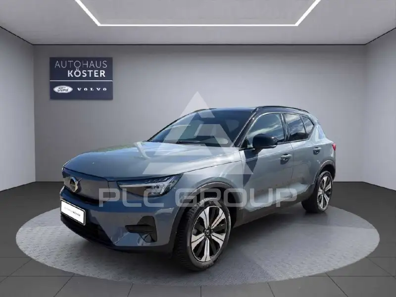 2023 Volvo XC40